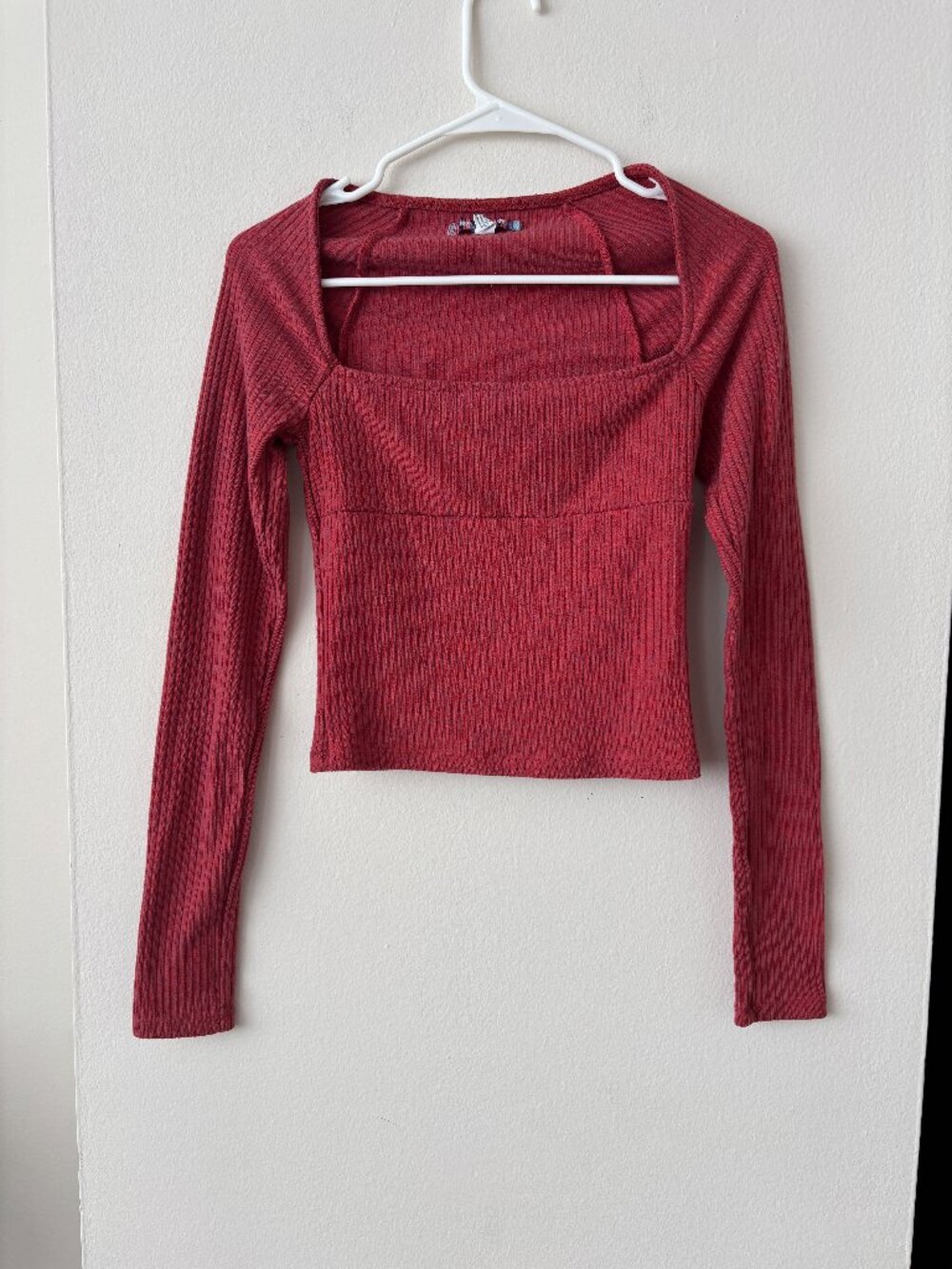 Urban Outfitters Pink Long Sleevbe Ribbed Knit Top Size Medium